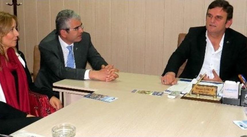 Mhp&rsquo;li Milletvekili Adayları Korkuteli&rsquo;nde Esnafı Ziyaret Etti