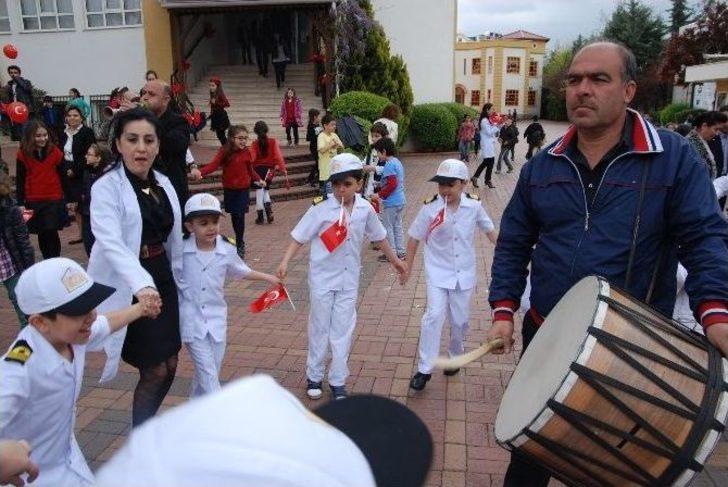 Gkv’de 23 Nisan Halayı G5