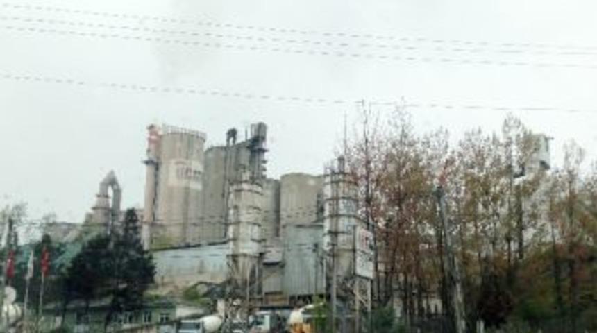 Ordu&rsquo;da &Ccedil;imento Fabrikasında Patlama: 5 Yaralı