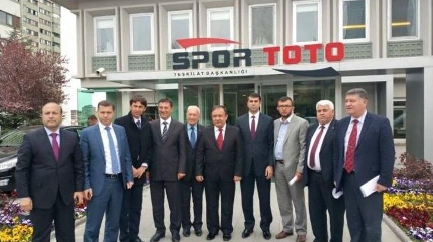 Lapseki Ve &Ccedil;ardak Belediyeleri Spor Toto İle Protokol İmzaladı