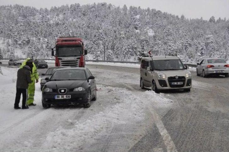 Seydişehir-antalya Yolu Kar Nedeniyle Trafiğe Kapandı G5