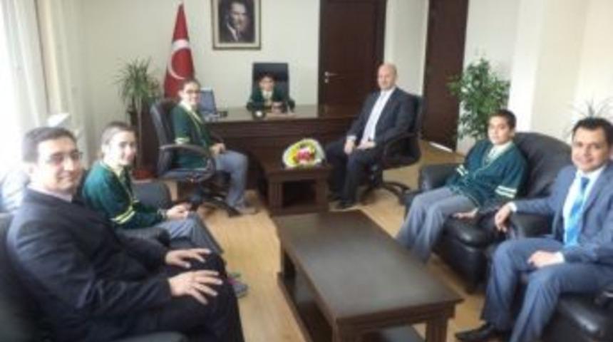 Kaymakam K&uuml;&ccedil;&uuml;k&rsquo;&uuml;n Koltuğunu Berkay Erbaş Devraldı