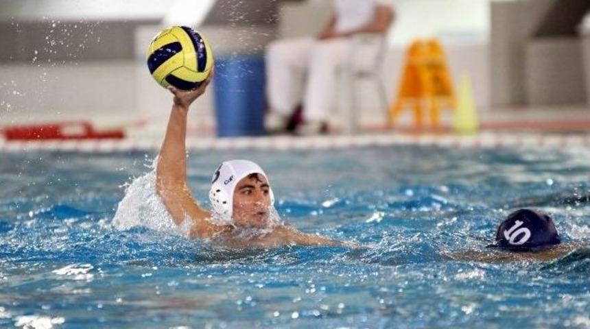 Ulusal Gen&ccedil;lik Su Topu Turnuvası&rsquo;nda Kıyasıya Rekabet