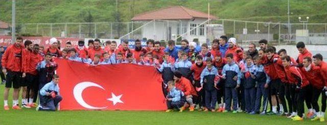 Trabzonspor'da 23 Nisan Coşkusu