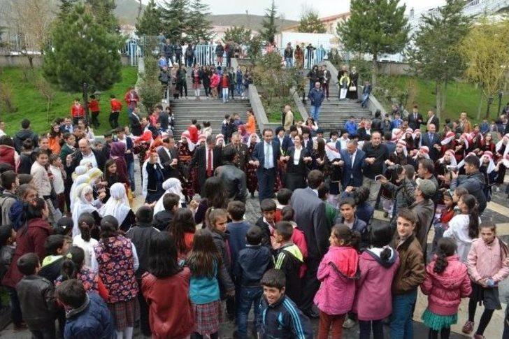 Tatvan’da 23 Nisan Coşkusu G5