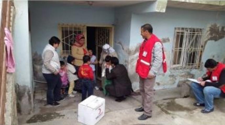 Suriyelilere Kızılay Şefkati