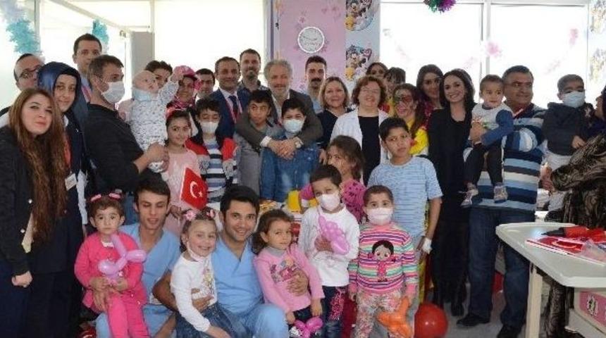 Medical Park Samsun Hastanesi&rsquo;nde 23 Nisan Kutlandı