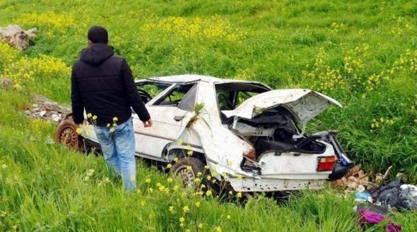 G&ouml;lbaşı&rsquo;Nda Otomobil Devrildi: 5 Yaralı