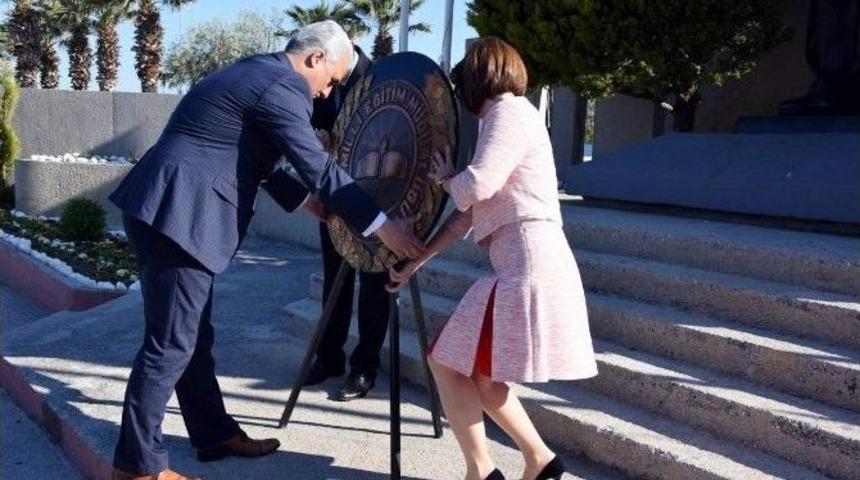 23 Nisan Ulusal Egemenlik Ve &Ccedil;ocuk Bayramı Aliağa&rsquo;da T&ouml;renlerle Kutlandı