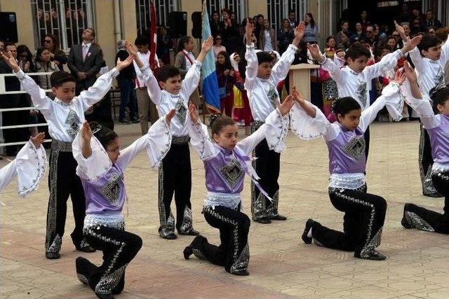 23 Nisan Ulusal Egemenlik Ve Çocuk Bayramı Aliağa’da Törenlerle Kutlandı