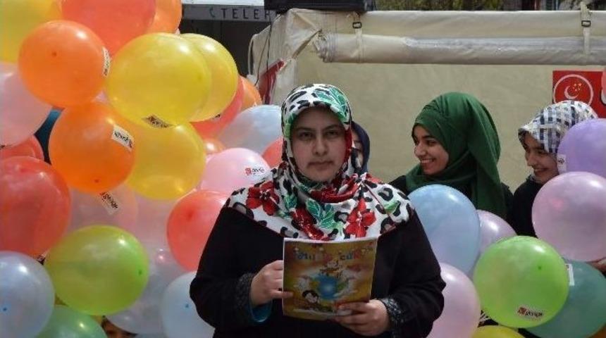 Saadet Partisi Kadın Gen&ccedil;lik Kollarının 23 Nisan Kutlaması