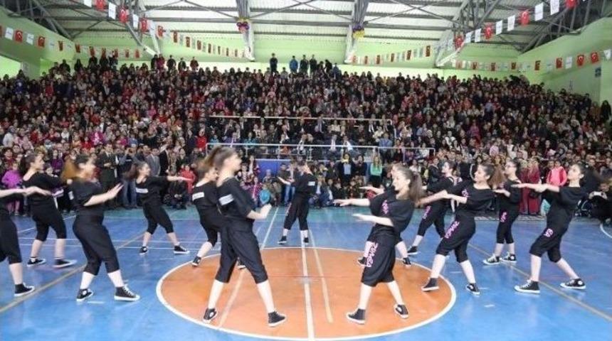 Temsili Vali Belediye Başkanını Aradı, &lsquo;&uuml;st Ge&ccedil;it&rsquo; Talimatı Verdi
