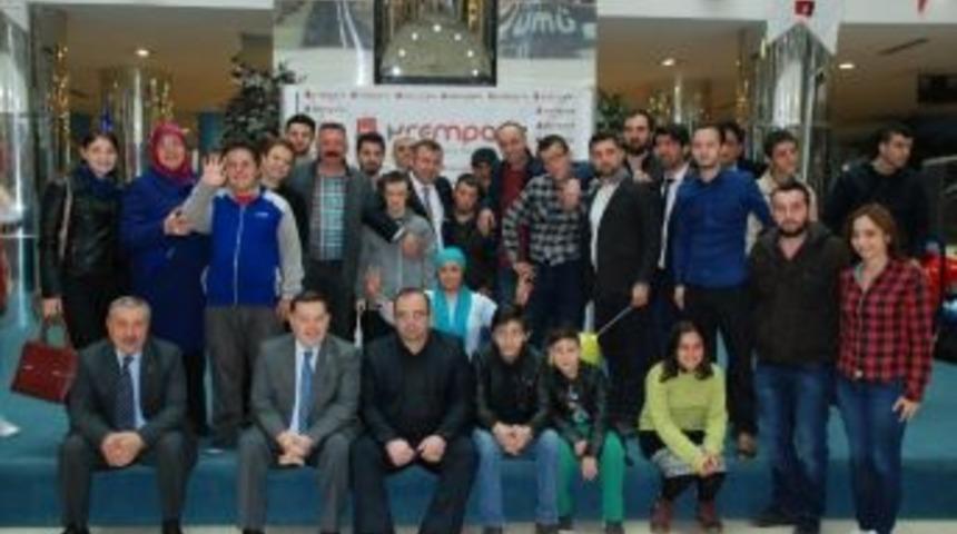 23 Nisanda &Ouml;zel &Ccedil;ocuklar Unutulmadı