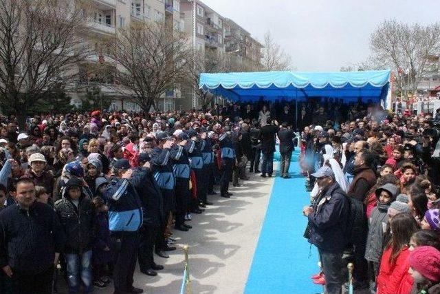 Kızından Esinlenerek Yaptığı Parkı Kırşehirli Çocuklar İçin Açtı