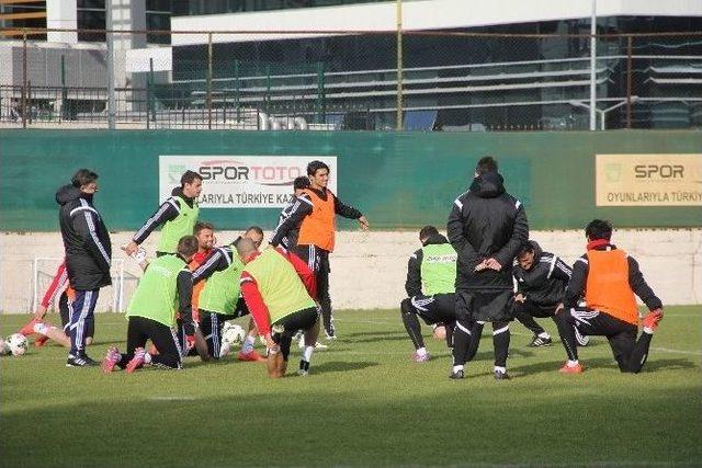 Kardemir Karabükspor’da Beşiktaş Maçı Hazırlıkları Sürüyor