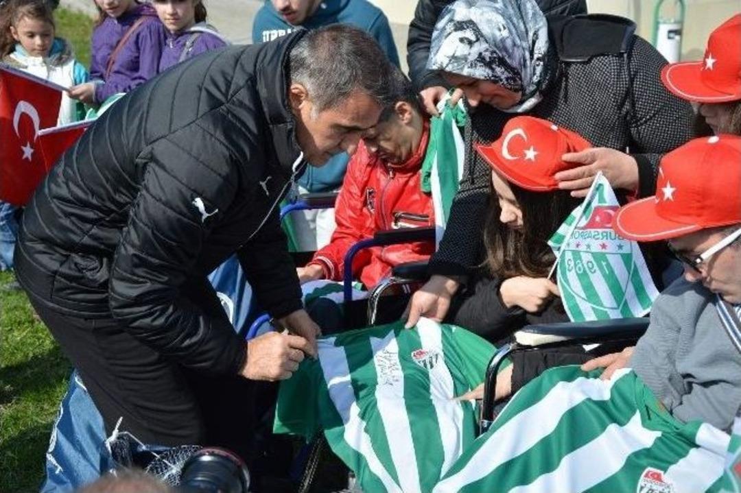 Bursaspor&rsquo;da Neşeli Antrenman