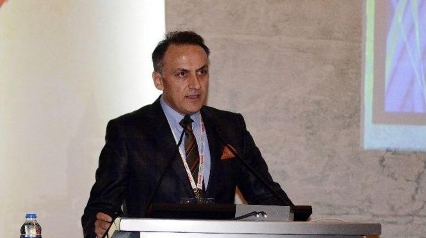 22. Ulusal Uygulamalı Girişimsel Kardiyoloji Toplantısı İstanbul&rsquo;da Başladı