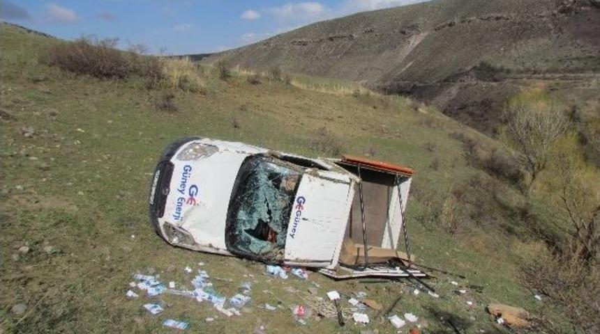 &Ccedil;arptığı Şahsı Hastaneye G&ouml;t&uuml;r&uuml;rken Kaza Yaptı: 1 &Ouml;l&uuml;