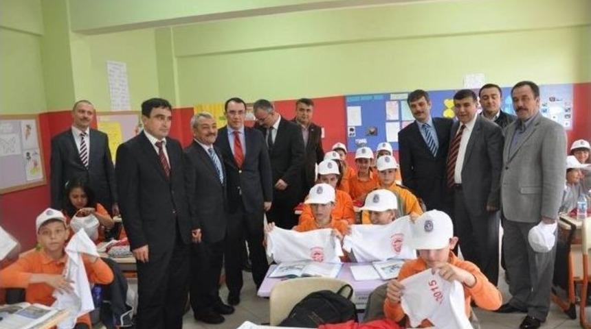 23 Nisan &Ccedil;ocuk Bayramı Emet&rsquo;te Coşku İle Kutlandı