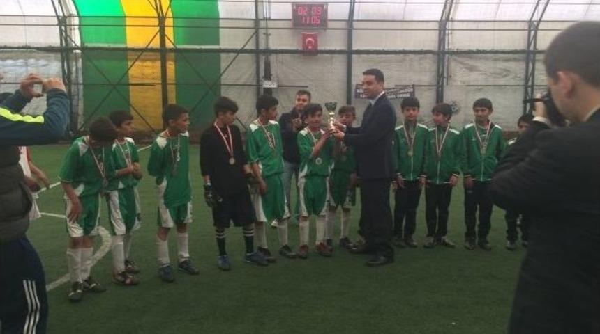 Kağızman&rsquo;ın Şampiyonu Yibo