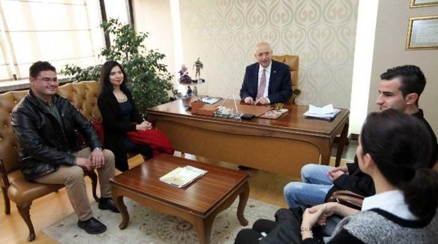 Başkan Yaşar, Zihinsel Engelli &Ccedil;ocukları Ağırladı