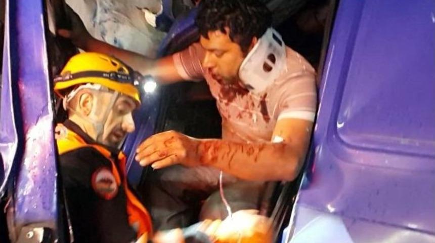 Kar Yağışı Kazaları Beraberinde Getirdi: İki Yaralı