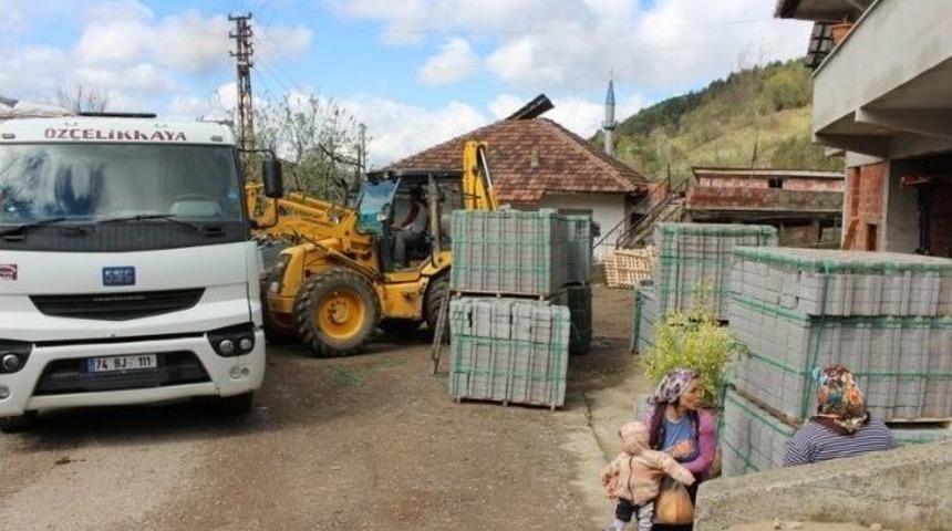 Ulus&rsquo;ta Parke Yol &Ccedil;alışmaları Başladı