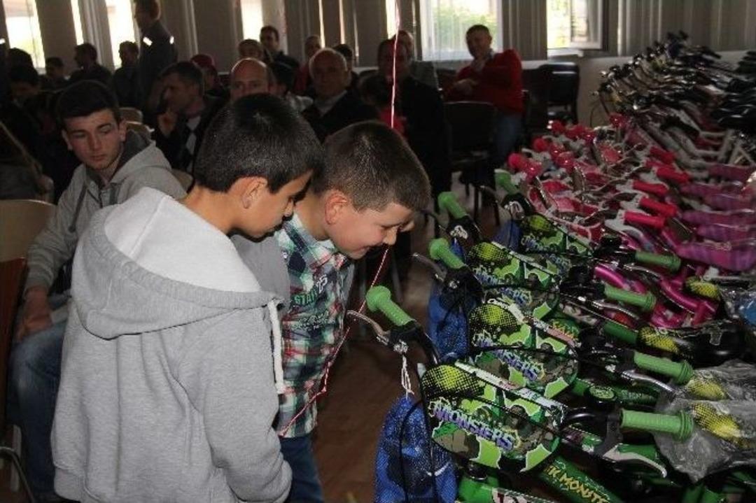 23 Nisan&rsquo;da 32 &Ccedil;ocuk Bisiklet Sahibi Oldu