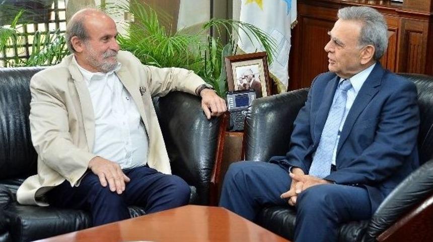 Aziz Kocaoğlu İle Ertuğrul K&uuml;rk&ccedil;&uuml; Arasında &rsquo;taht&rsquo; Diyaloğu