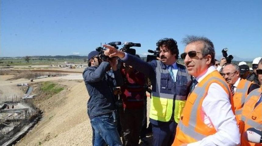 Bakan Eker: &ldquo;expo 2016 Zamanında Yetişecek&rdquo;