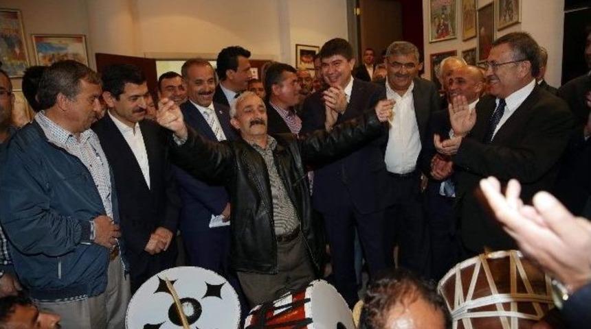 Antalya B&uuml;y&uuml;kşehir Belediyesi&rsquo;nden 5,5 Milyon Tl&rsquo;lik İş&ccedil;i Bayramı Kutlaması