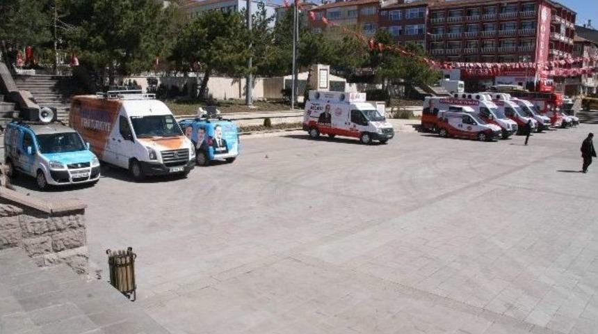 Yozgat&rsquo;ta Se&ccedil;im &Ccedil;alışmaları Tam Demokrasi Havasında Ge&ccedil;iyor