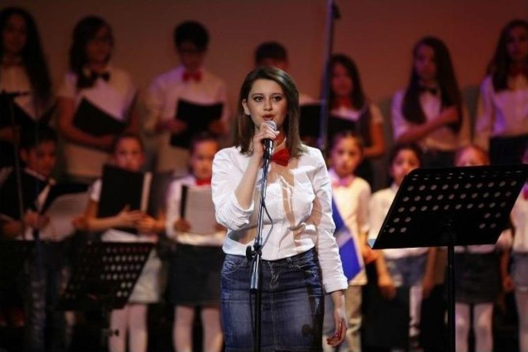 Yksm Sahnesi 23 Nisan&rsquo;da &Ccedil;ocukların Oldu