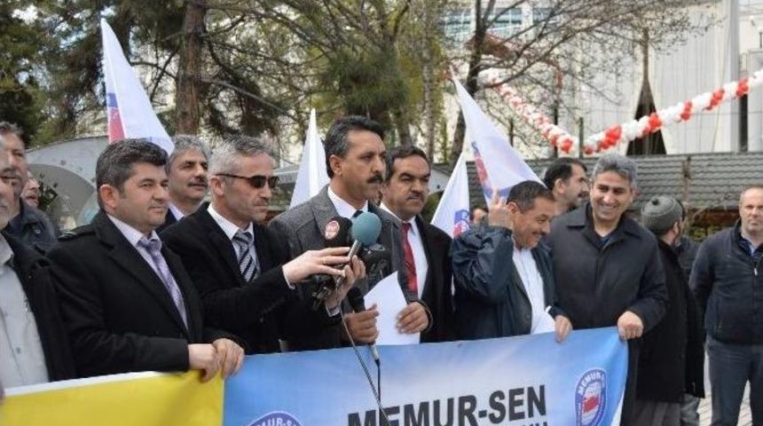 Memur-sen Mısır&rsquo;daki Cezaları Protesto Etti