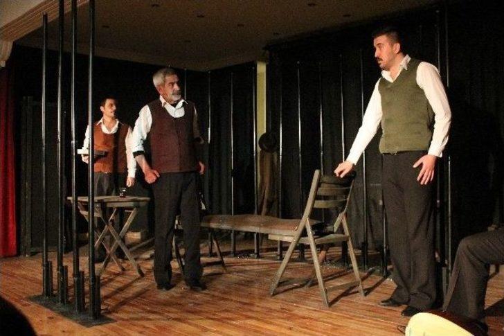 Son Kuşlar Mahkumlar İçin Sahnelendi G1