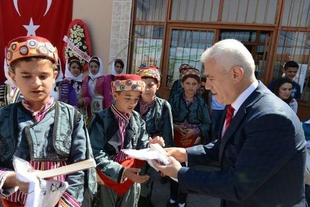 Başkan Bozbey’den Tahtalı’ya Anaokulu Sözü