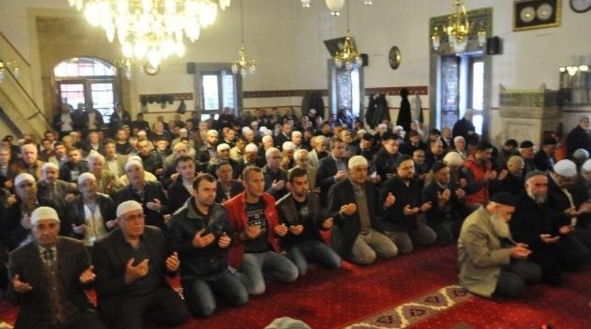 Bozüyük’te Türk Metal Sendikası Şehitler İçin Mevlit Okuttu