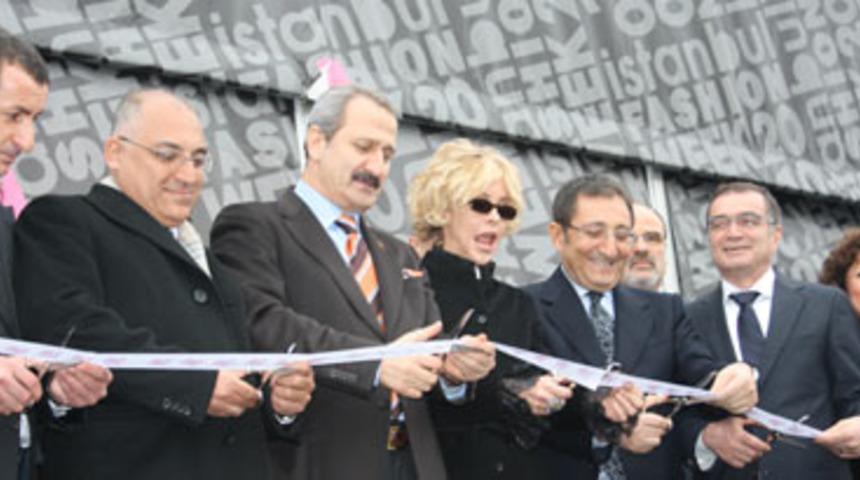 Moda Haftasında Bir Hollywood Yıldızı!