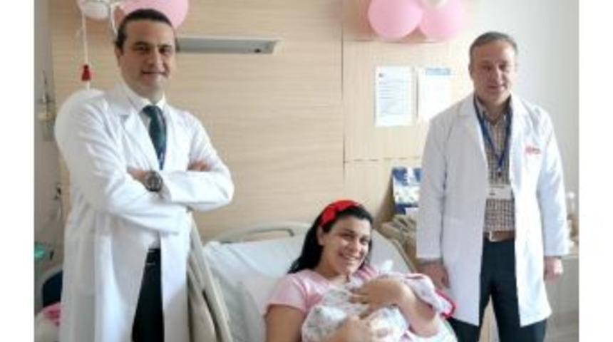 Laparoskopi İle Sağlığına Kavuştu