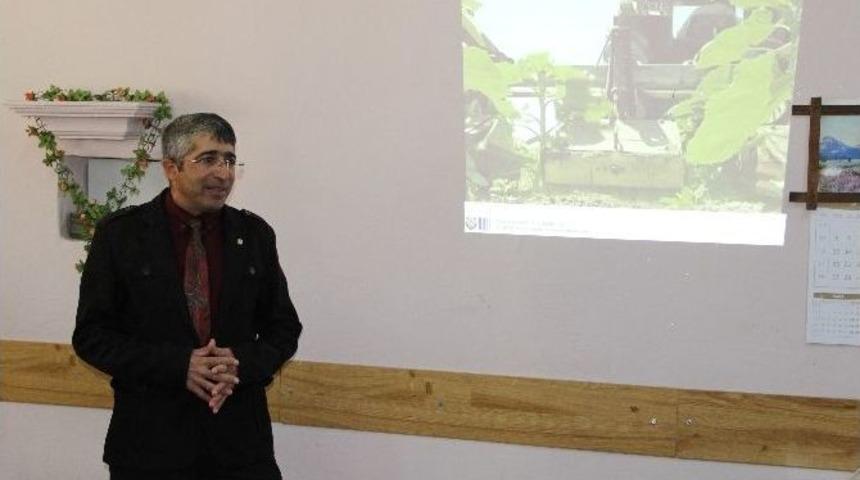 Elazığ&rsquo;da G&uuml;venli Trakt&ouml;r Kullanımı Eğitimi Başladı