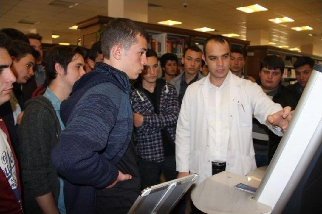 Lise Son &Ouml;ğrencilerinin &Uuml;niversite Ziyaretleri Devam Ediyor