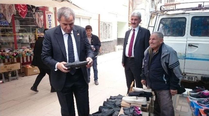 Vekil Kara Lastikli &Ccedil;ocukluk Yıllarına D&ouml;nd&uuml;