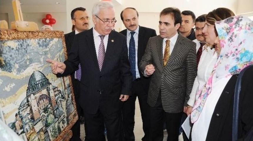 Erdemli&rsquo;de Mozaik Sergisi