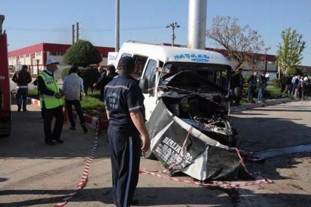 İşçi Midibüsü Ile Minibüs Çarpıştı: 29 Yaralı (2) - Yeniden