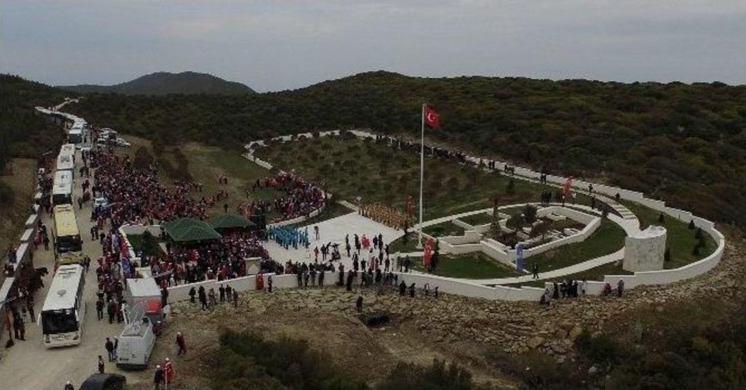 Bursa Şehitliğinde Gurur, Vefa, G&ouml;zyaşı