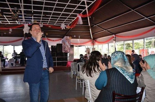 Bilecik Mhp Kadın Kolları Başkanlığı’ndan Mithat Körler Konseri