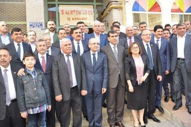 Maliye Bakanı Şimşek Marev’i Ziyaret Etti