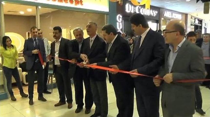 Evlilik Teklifi Yap Kuyumcukent&rsquo;e Gel