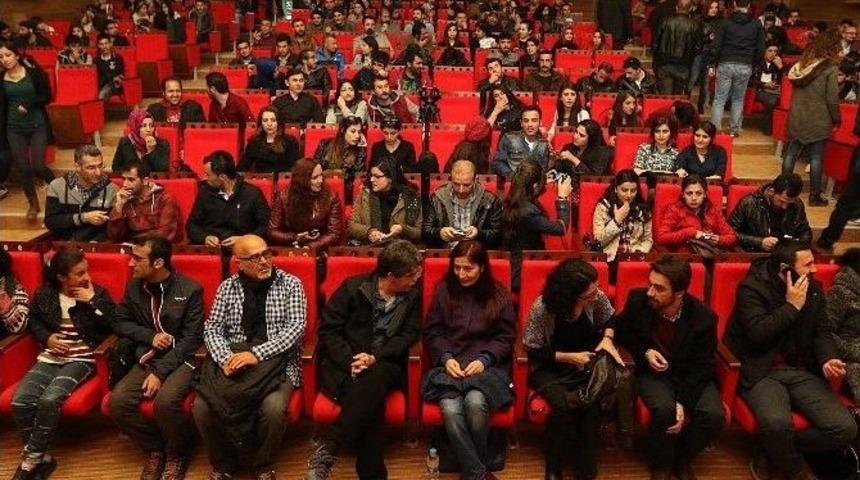 Mizgin Tahir Dinleyicilere Unutulmaz Bir Gece Yaşattı