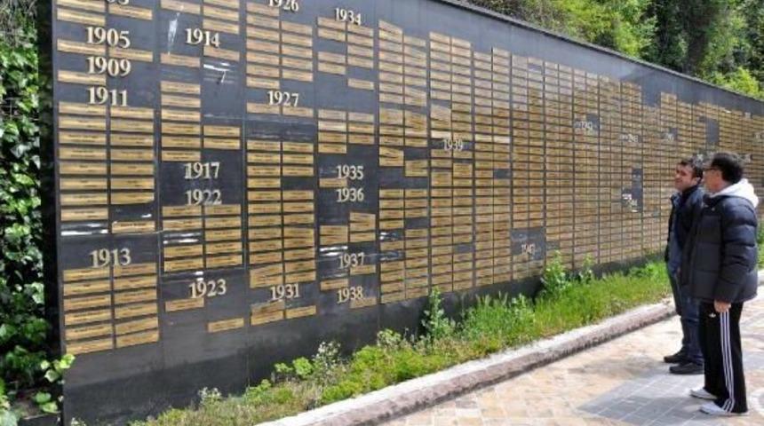 Maden Şehitleri Anıtı Bakımsızlıktan Harabeye D&ouml;nd&uuml;